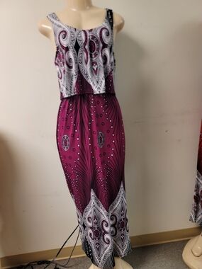 Sleeveless Boho Maxi Dress in Fuchsia and White
